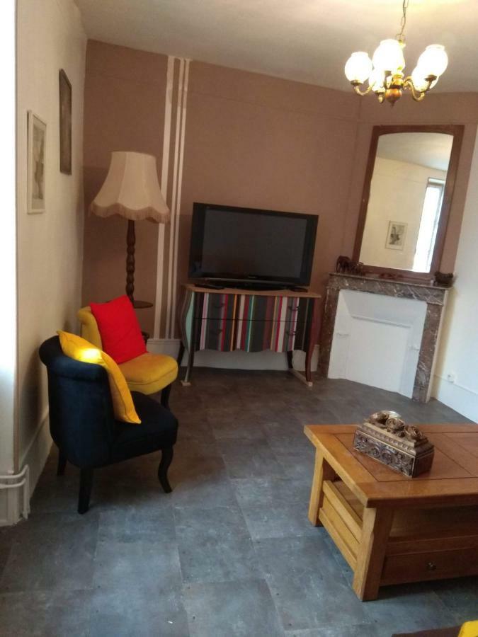 Jolie Maison De Potier Deux Rivieres Kültér fotó